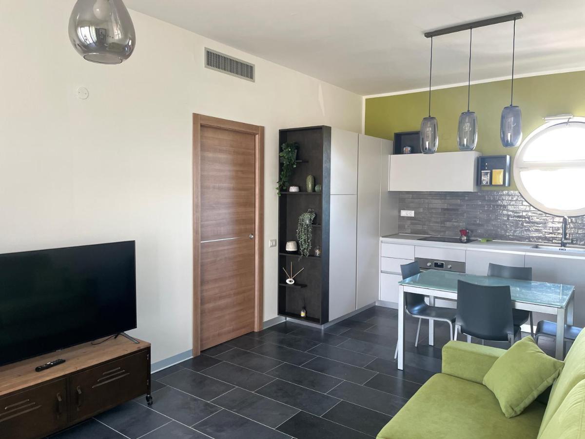 Ferienwohnung A Casa Di Tato Calambrone Exterior foto